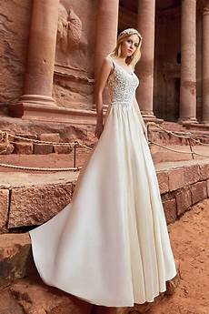 Bridal Dress Accessories