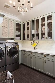 Dress Cabinets