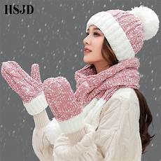 Female Knitted Apparel