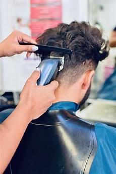 Hair Dresser Material